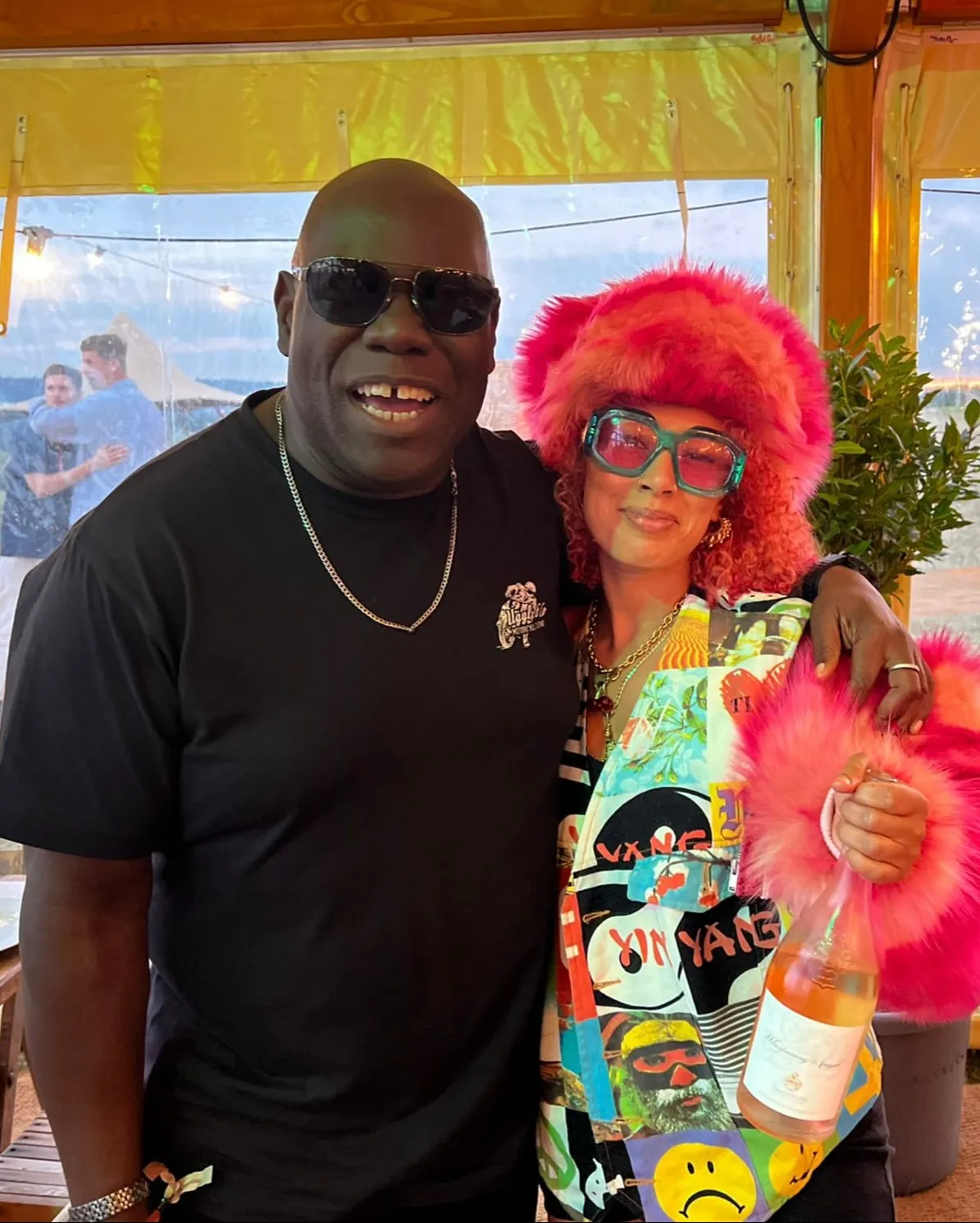 image_68b14ff16eca1 BREAKING: Intimate Moment Between Carl Cox and These Two DJs is Preparing for a Major Underground Breakout, Insider Rumors About Their Upcoming Releases Next Month Have the EDM Community Going Crazy