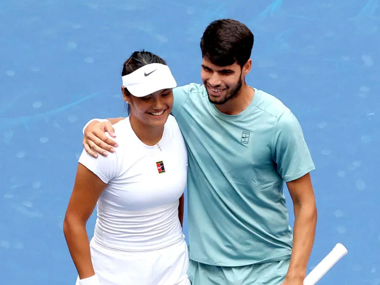 image_68b167ad26073 Emma Raducanu’s Secret Gift from Carlos Alcaraz, Leaked Photo of Intimate Moment, and a Deleted Post That Left Fans in Shock