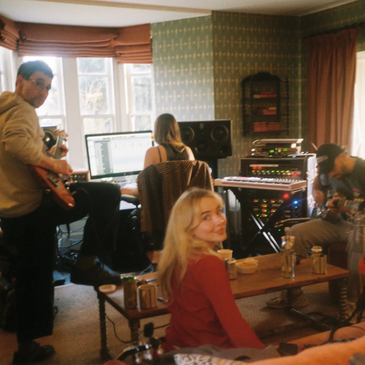 The Internet Can’t Decide if Sabrina Carpenter’s Man’s Best Friend Is Genius or Madness