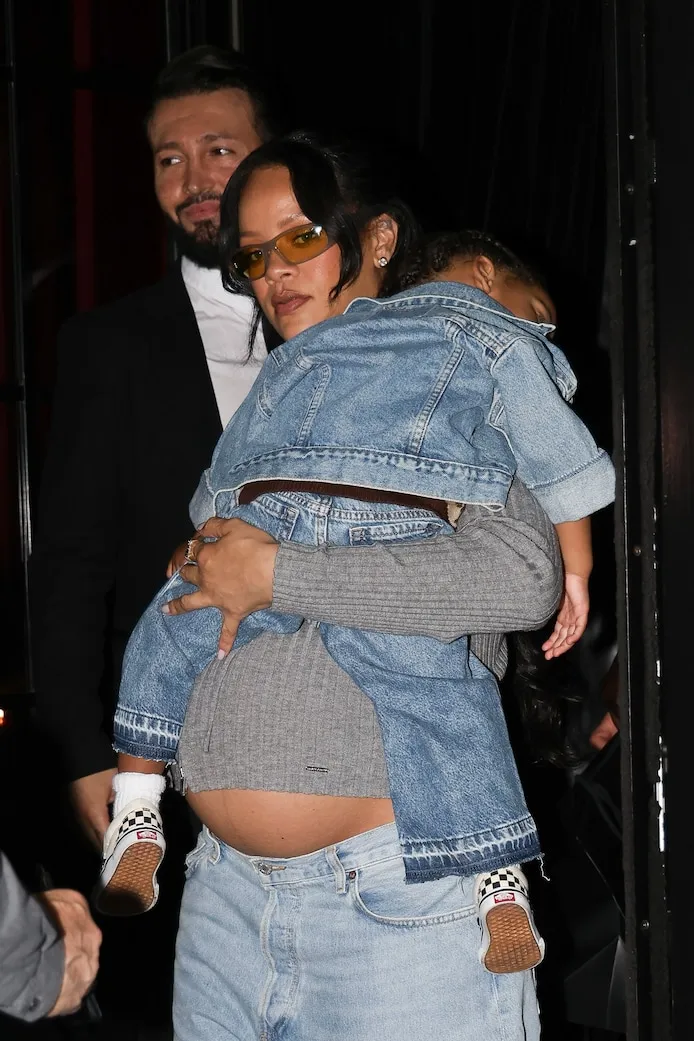 image_68b2b2cc17416 Paris Turns Into a Family Runway: Pregnant Rihanna and A$AP Rocky Stroll the City of Love with Rza and Riot