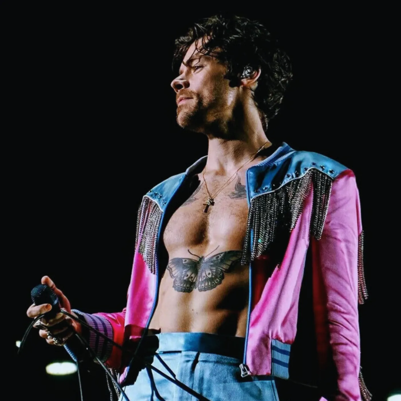 NME Bombshell: Harry Styles Caught Singing This Hot Chip Classic — Fans In Meltdown