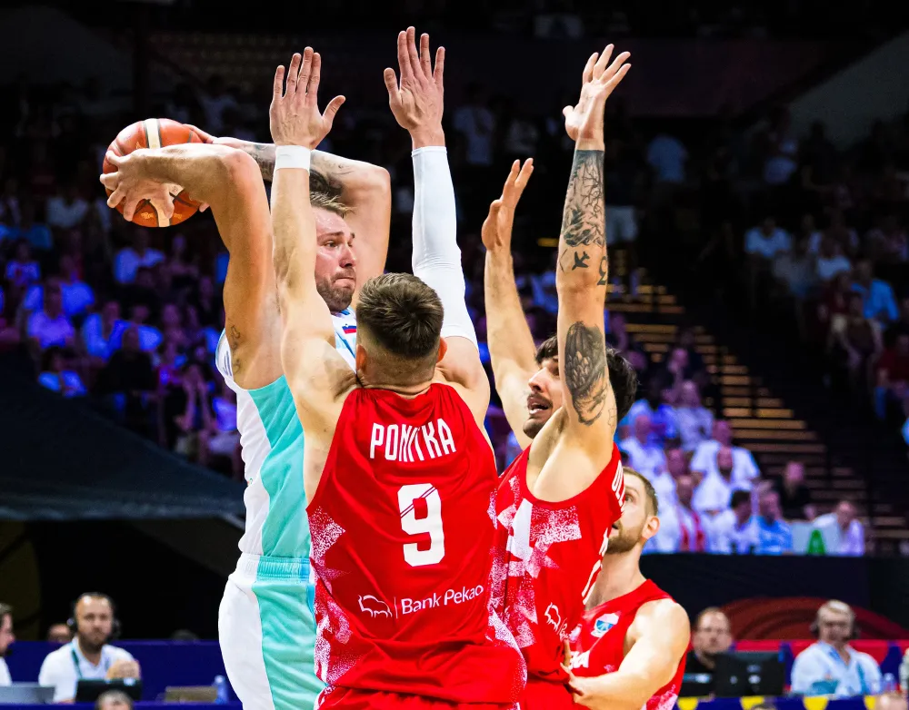 image_68b6a7f01f00c How Social Media Reacted to Luka Dončić’s Impressive Yet Imperfect Debut at FIBA EuroBasket 2025