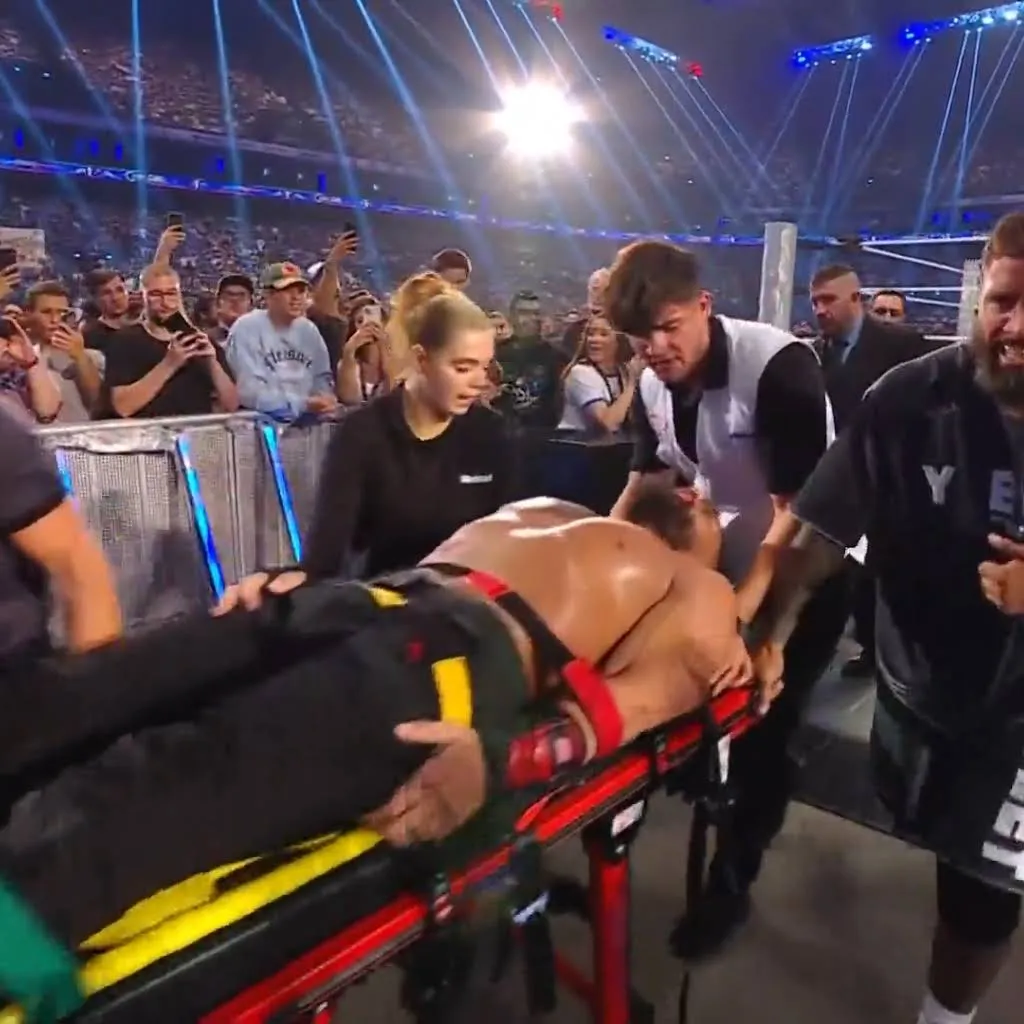 image_68b6ad1eed90a Paris Stunned: Roman Reigns Survives Bronson Reed War — Only to Be Carried Out After Double Attack
