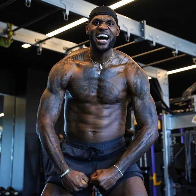 image_68b7a0b1e82b0 Luka Doncic Transformed His Body Thanks to LeBron James – But the Secret Behind His Training Regimen Has the Entire NBA Stunned!