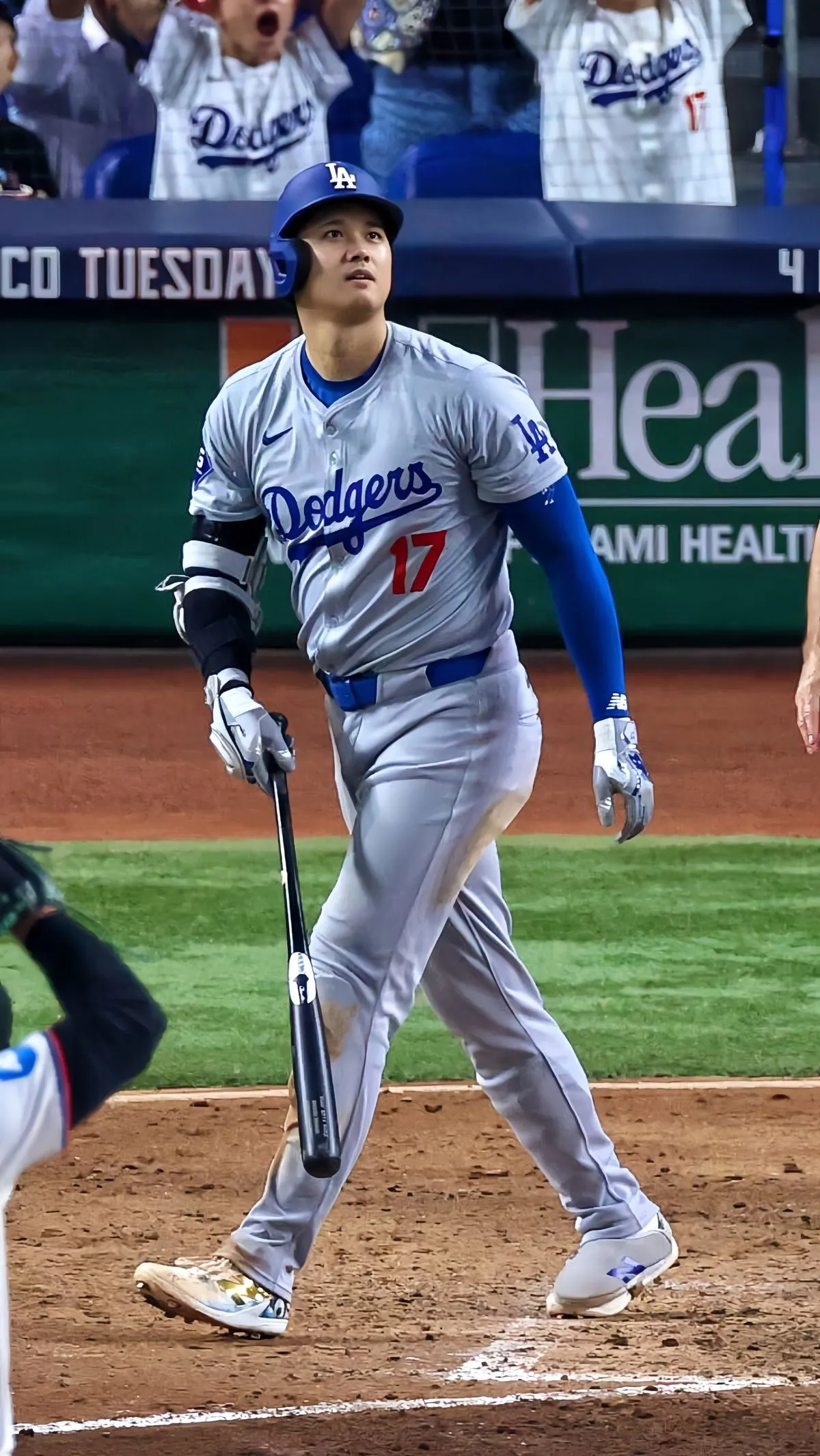Dalton Rushing Couldn’t Believe What Shohei Ohtani Just Did — His Raw Reaction to the 120 MPH Home Run Says It All 25 Dalton Rushing Couldn’t Believe What Shohei Ohtani Just Did — His Raw Reaction to the 120 MPH Home Run Says It All