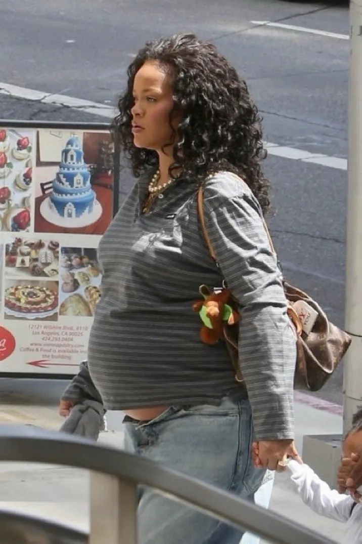 Rihanna and A$AP Rocky Turn Heads in L.A. With Adorable Son RZA — Fans Are Buzzing Nonstop 22 Rihanna and A$AP Rocky Turn Heads in L.A. With Adorable Son RZA — Fans Are Buzzing Nonstop