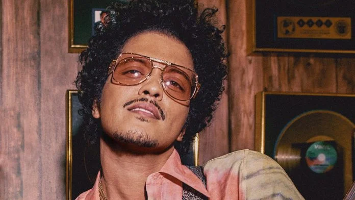 Bruno Mars and the Mystery of Social Media Silence: Why He Chooses Quiet Over TikTok Virality