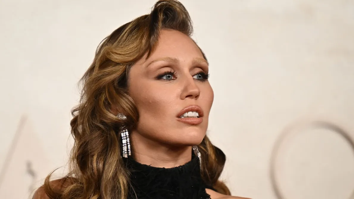 image_68b7e951a2ef7 Why Miley Cyrus’ Live Performances Are Always Controversial Yet Unforgettable