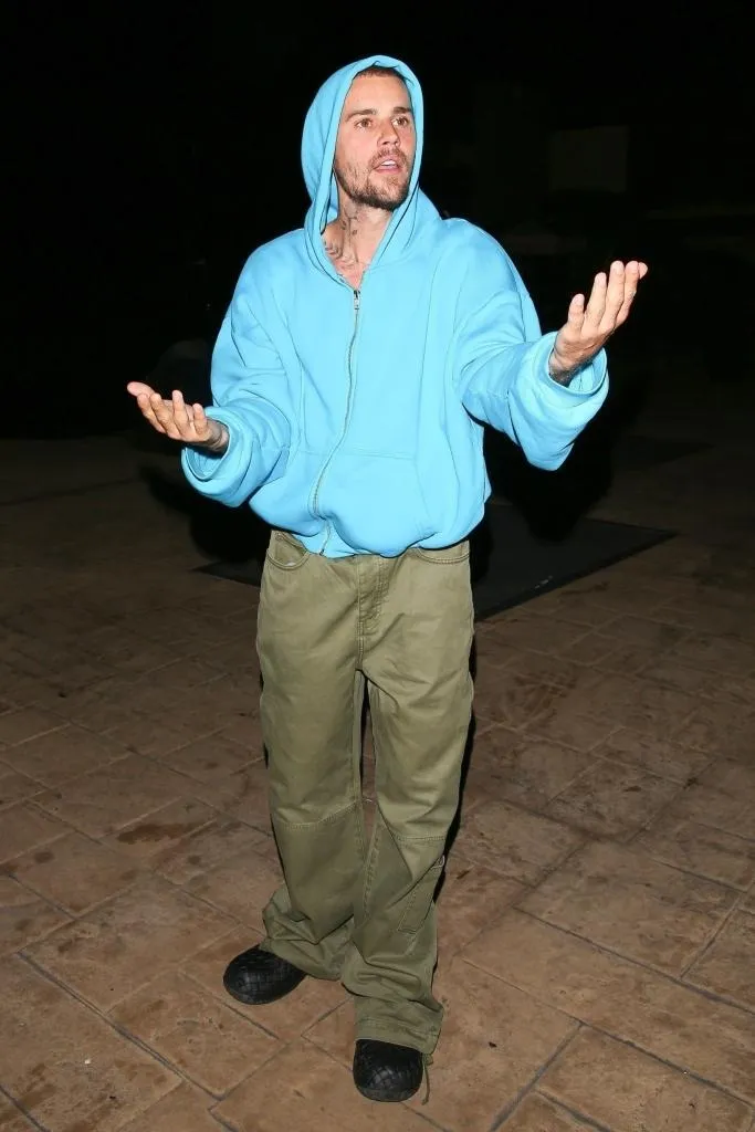 image_68b7eec156010 Groom Upstaged as Justin Bieber Walks Into Indian Wedding in LA