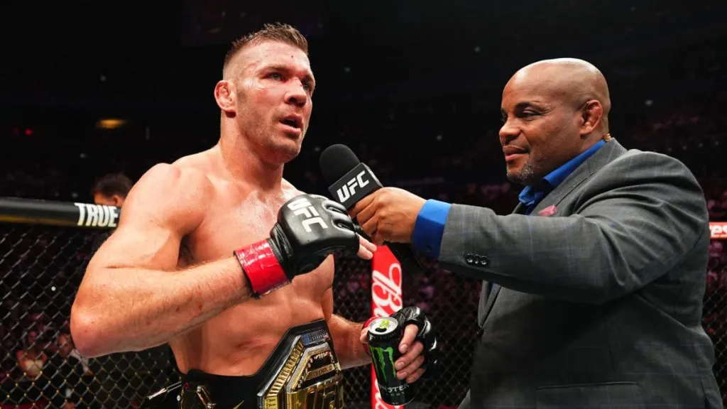 image_68b7efe411e0e BOMBSHELL UFC: Paulo Costa Threatens to Overthrow King Dricus Du Plessis!