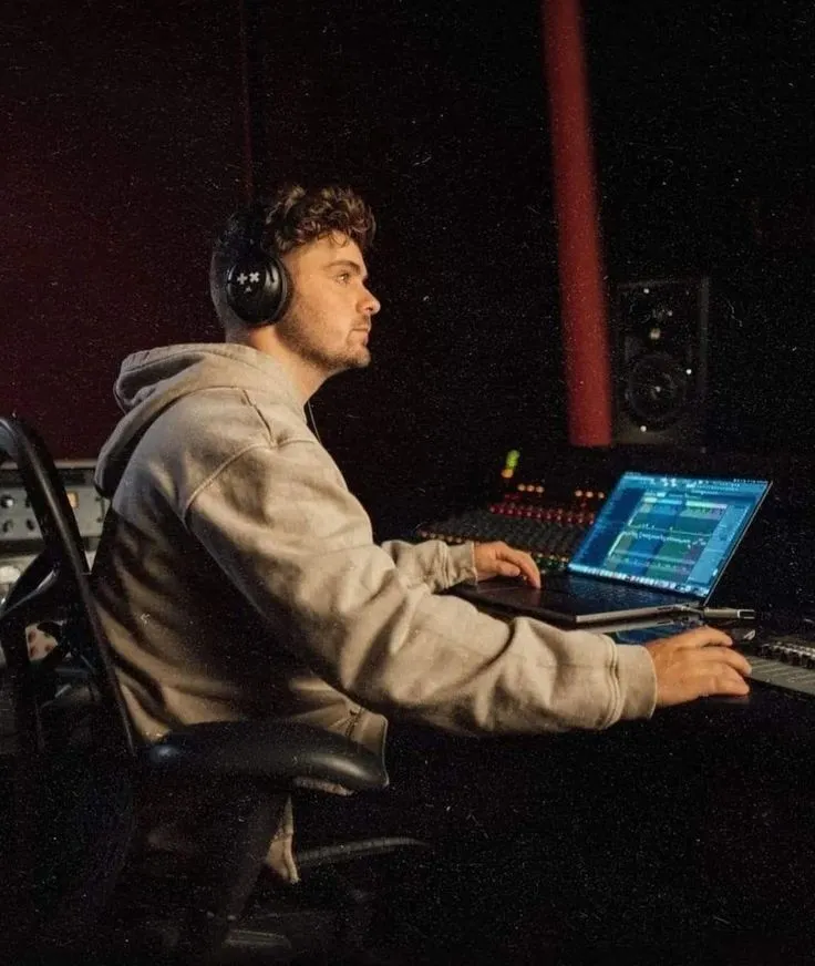 Garrix Uses AI to Create New EDM – Revolution or Risky Experiment?