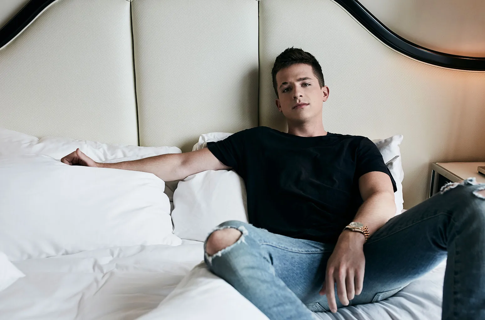image_68b80a1c8dcb4 Charlie Puth is a musical wizard, turning everyday sounds into hits – but have you noticed the hidden details in ‘Attention’?