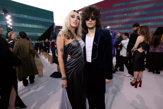 image_68b8f2c6f04a9 Miley Cyrus Opens Up About the Pain of Past Relationships