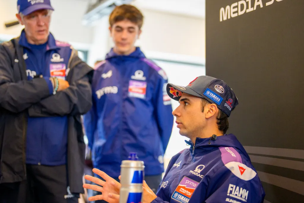 image_68b8f695798bd MotoGP Shake-Up: Oliveira Rejects Aprilia’s Offer Amid Career Uncertainty