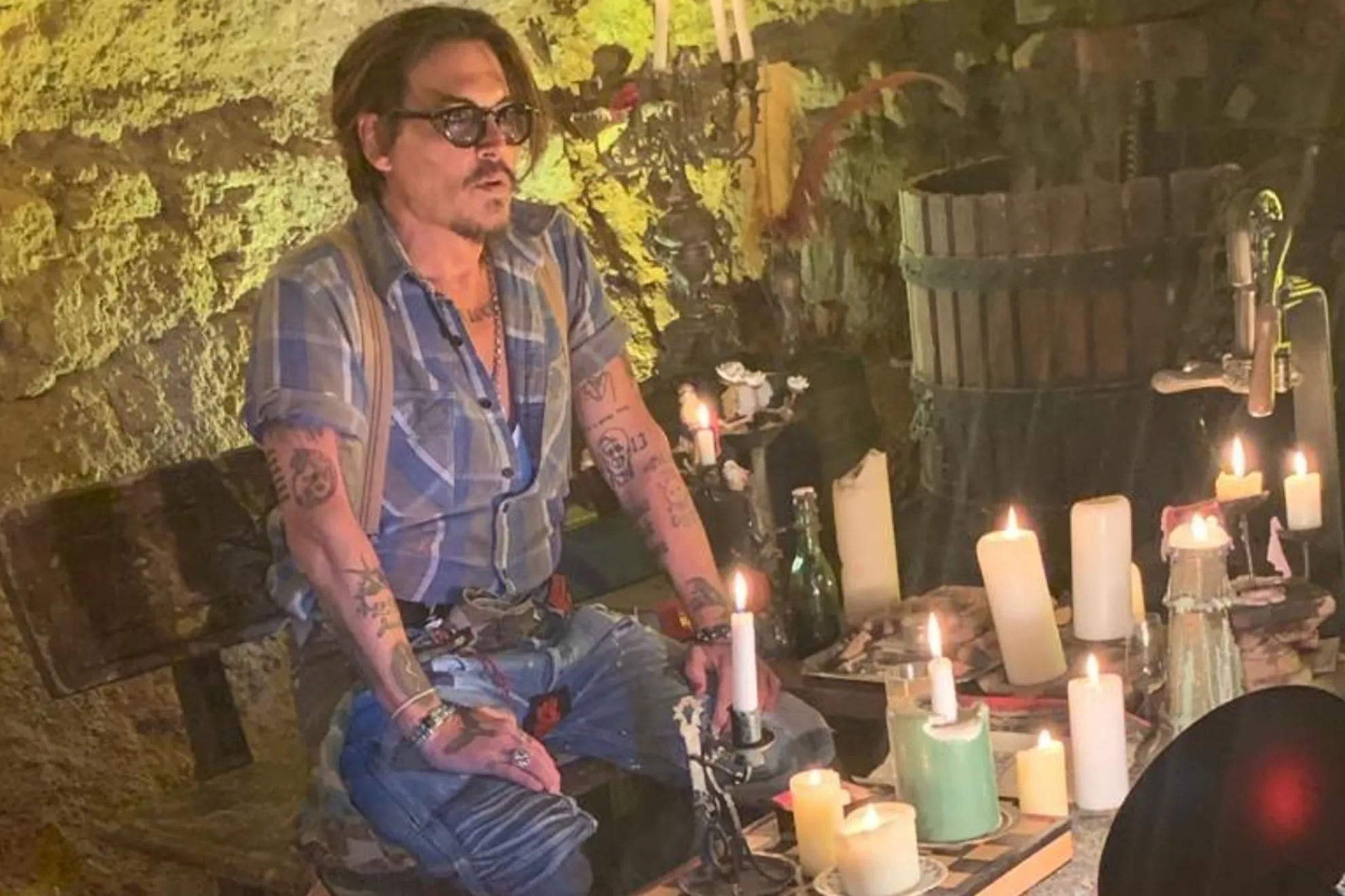 image_68b8fb0508c6a Inside Johnny Depp's Little-Known Private Life