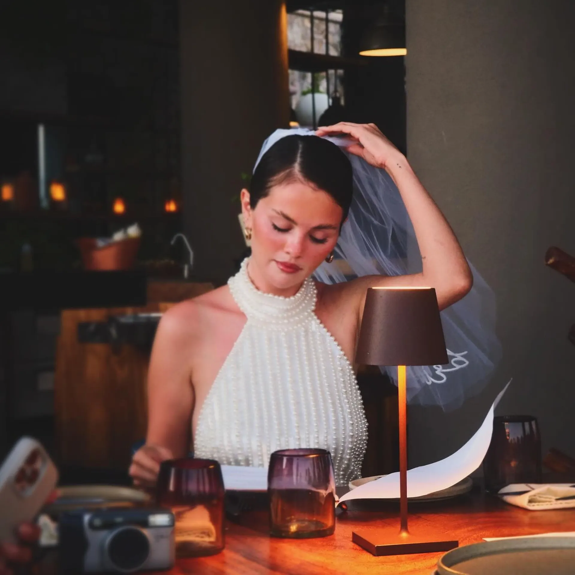 image_68b9175ade39c Fans Shocked After Learning the True Value of Selena Gomez’s Beach Bride Dress