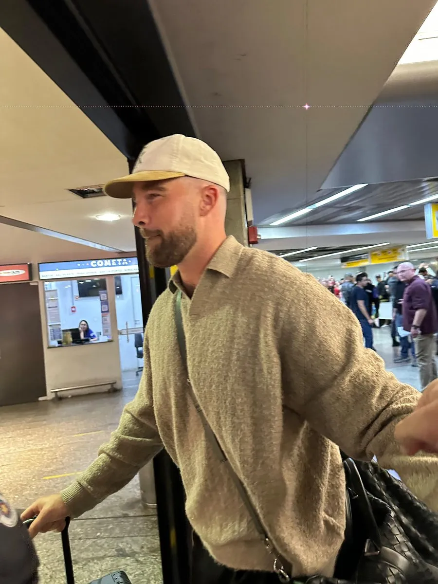 image_68b9436945a3c Travis Kelce Touches Down in Brazil — Chiefs Star Greeted by Thunderous Cheers Ahead of Chargers Showdown