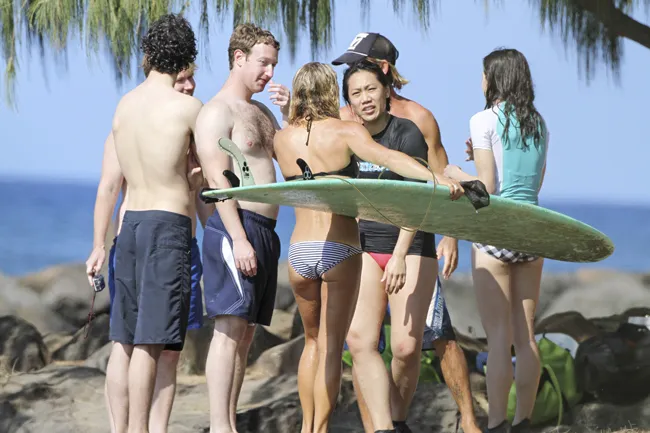 image_68b943e35804e As Tech Drama Erupts, Meta CEO Still Enjoys Luxurious Vacation With His Wife