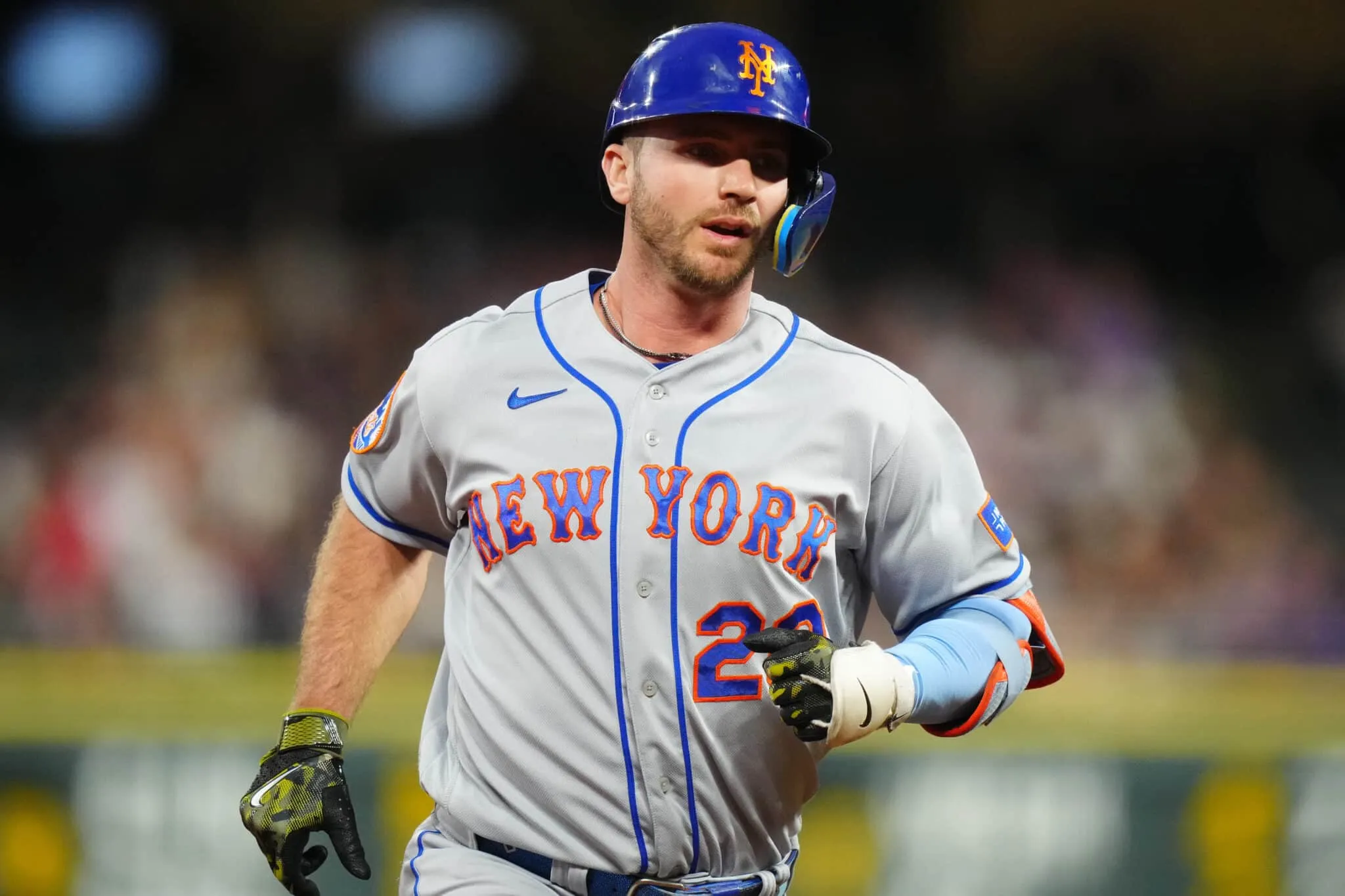 Jeff McNeil's Wife Was in the Delivery Room — But He Couldn’t Take His Eyes Off Pete Alonso’s Shocking Home Run Moment