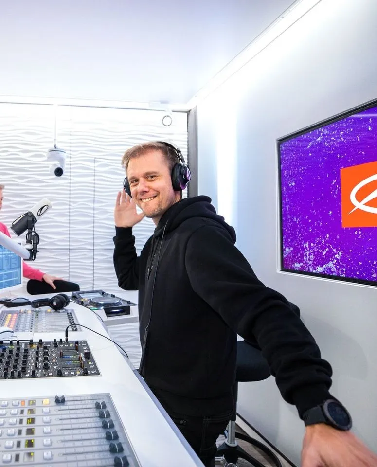 image_68ba7f1eae07b As young DJs gradually rise to the top, can Armin Van Buuren maintain his top 1 position?