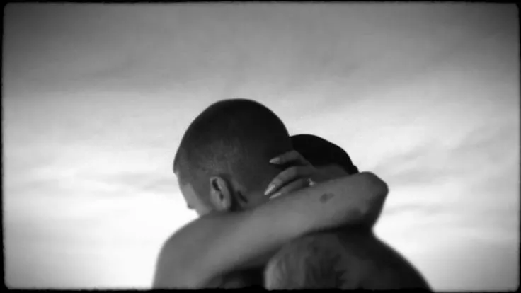 image_68ba7f8139285 Pop Prince Justin Bieber Surprises With Midnight Release of Swag II Album