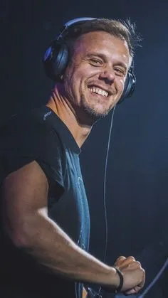 image_68ba87d50d53e Why Armin van Buuren’s Live Performances Still Dominate in an Era of Rising DJs