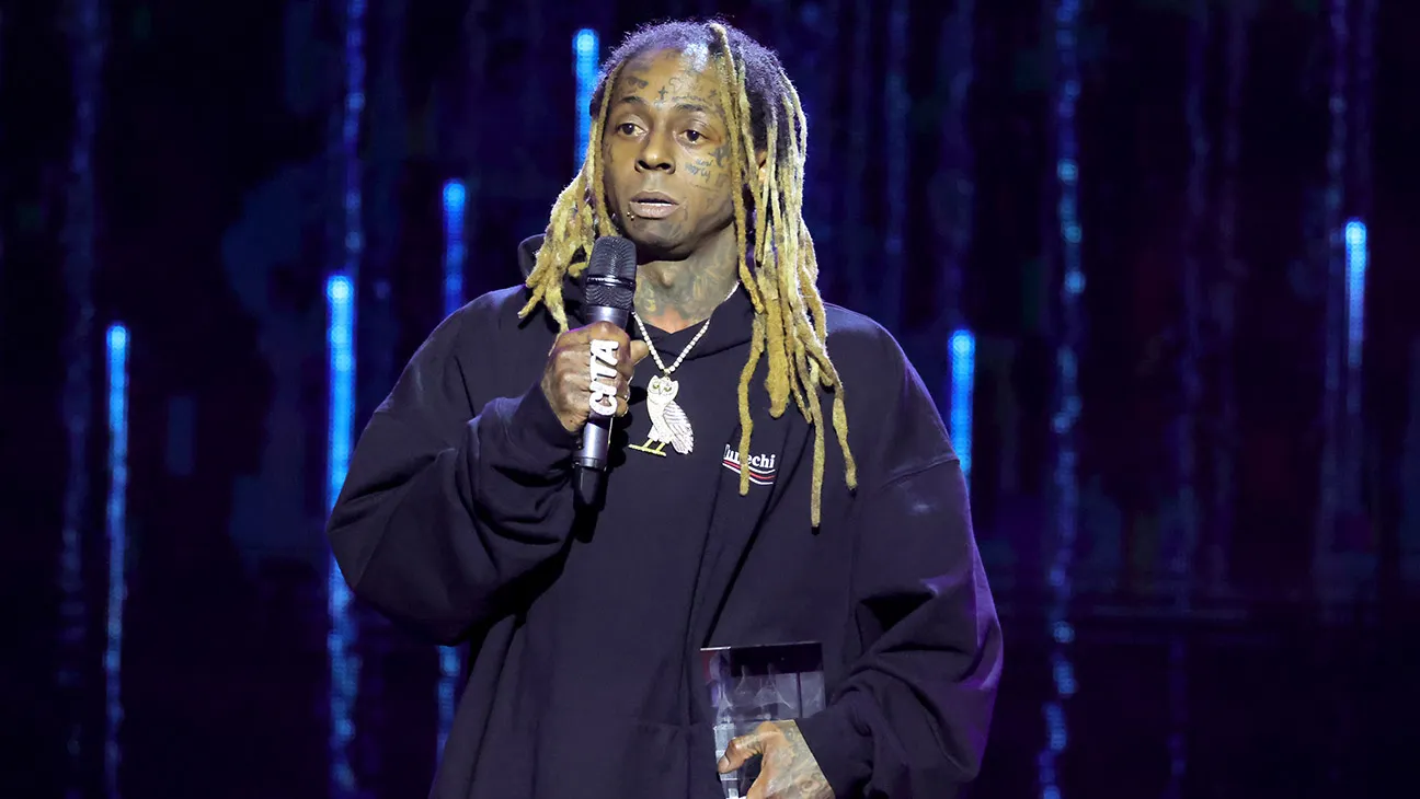 image_68ba93c7e1764 Lil Wayne’s Stadium Takeover Rocks Hip-Hop — Is He Reinventing Greatness or Losing His Empire?