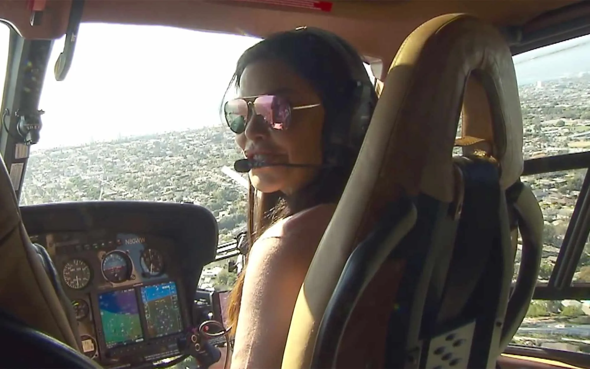 image_68bb954675ca4 More Than Jeff Bezos’ Partner: Lauren Sánchez Proves Her Skills as a Pilot