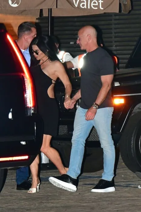 image_68bb97d362ef9 Lauren Sánchez’s Cryptic Post Fuels Speculation of Trouble in Marriage With Jeff Bezos