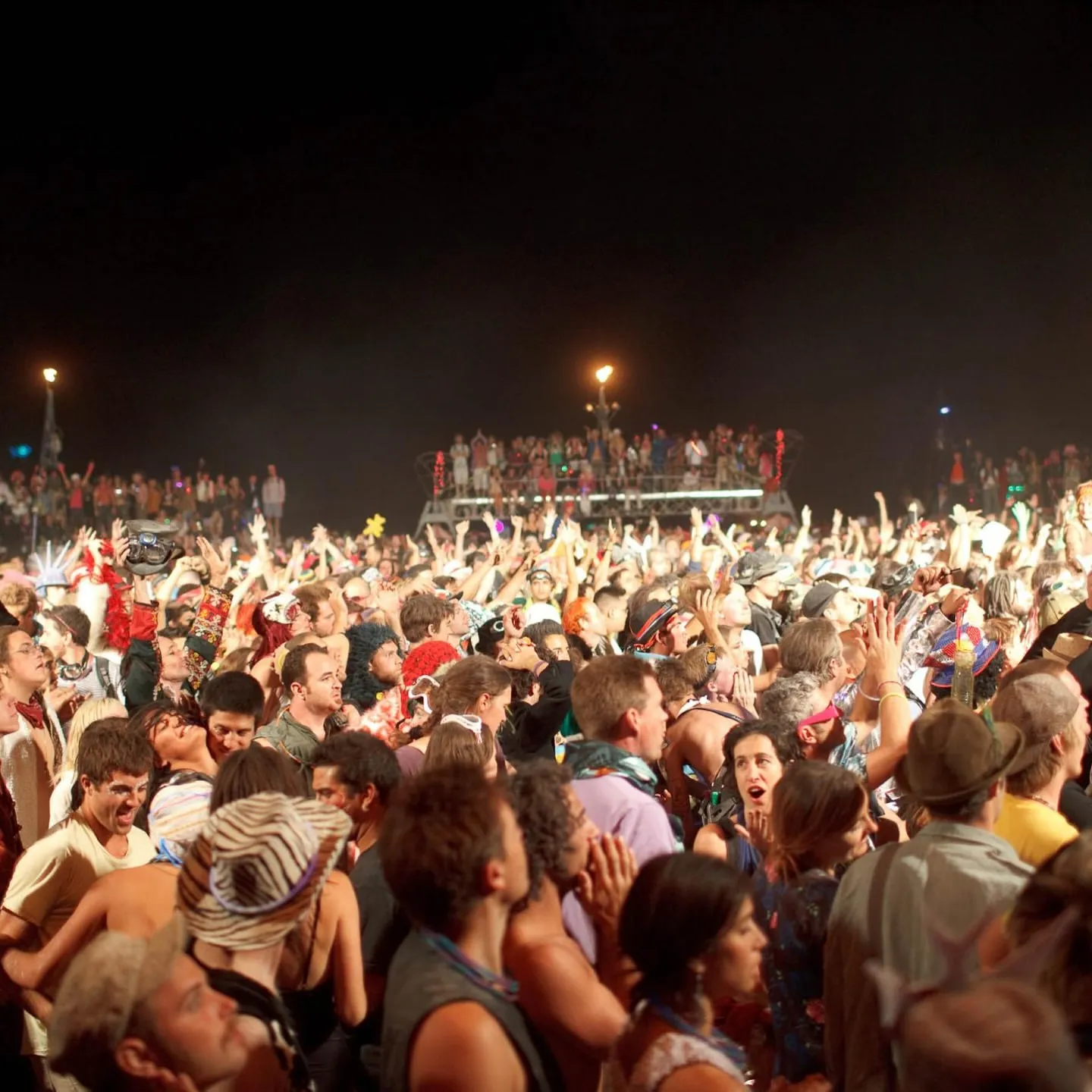 image_68bba7cf3d841 Why Burning Man 2009 Was an Unprecedented Turning Point for Armin van Buuren: How Three Souls' Fateful Meeting Changed Their Careers