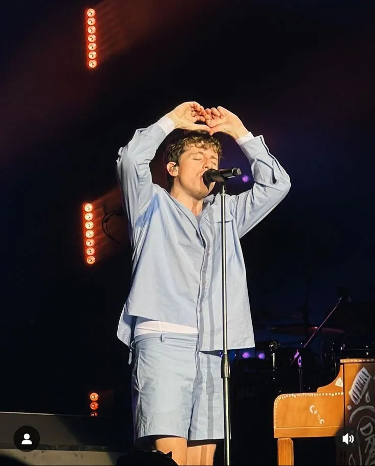 image_68bbbc2a5c334 Charlie Puth Turns Familiar Songs into a ‘Next-Level’ Experience – But the Final Moment of the Show Leaves Everyone Speechless!