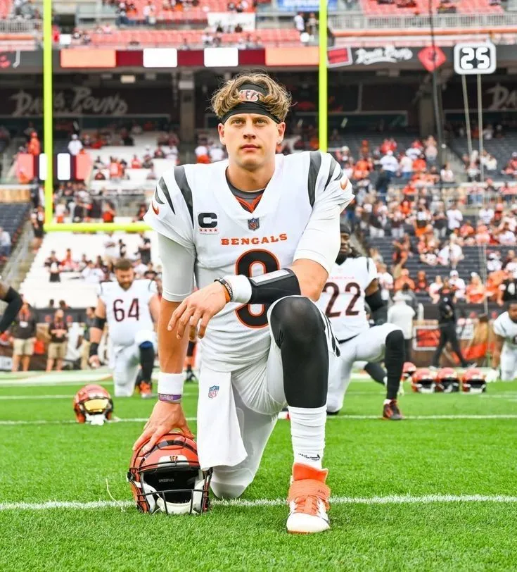 More Than a Star Quarterback — He’s Graduating With Honors and a Brain to Match the Game