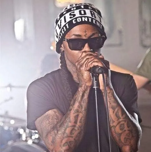 image_68bd0188f0c40 Rap King or Rock Flop? Rebirth Forced Lil Wayne’s Entire Career to Stop and… Explain!