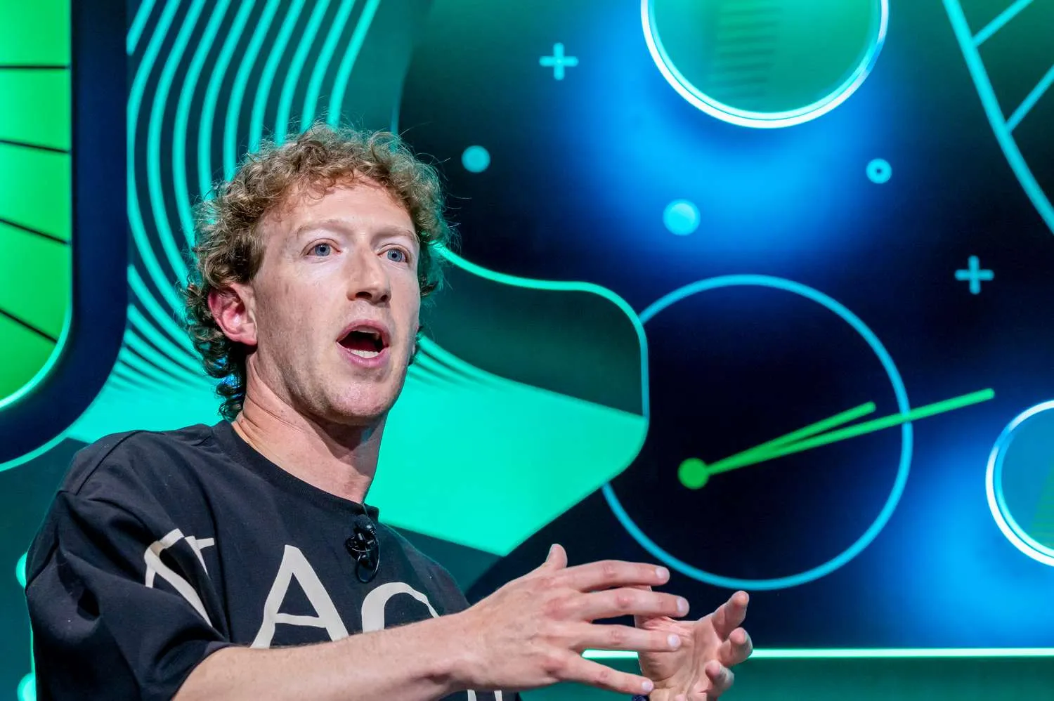 image_68bd6b28ecfb9 Meta Pays $250 Million to 24-Year-Old AI Researcher—Is a New Dot-Com Bubble Here?