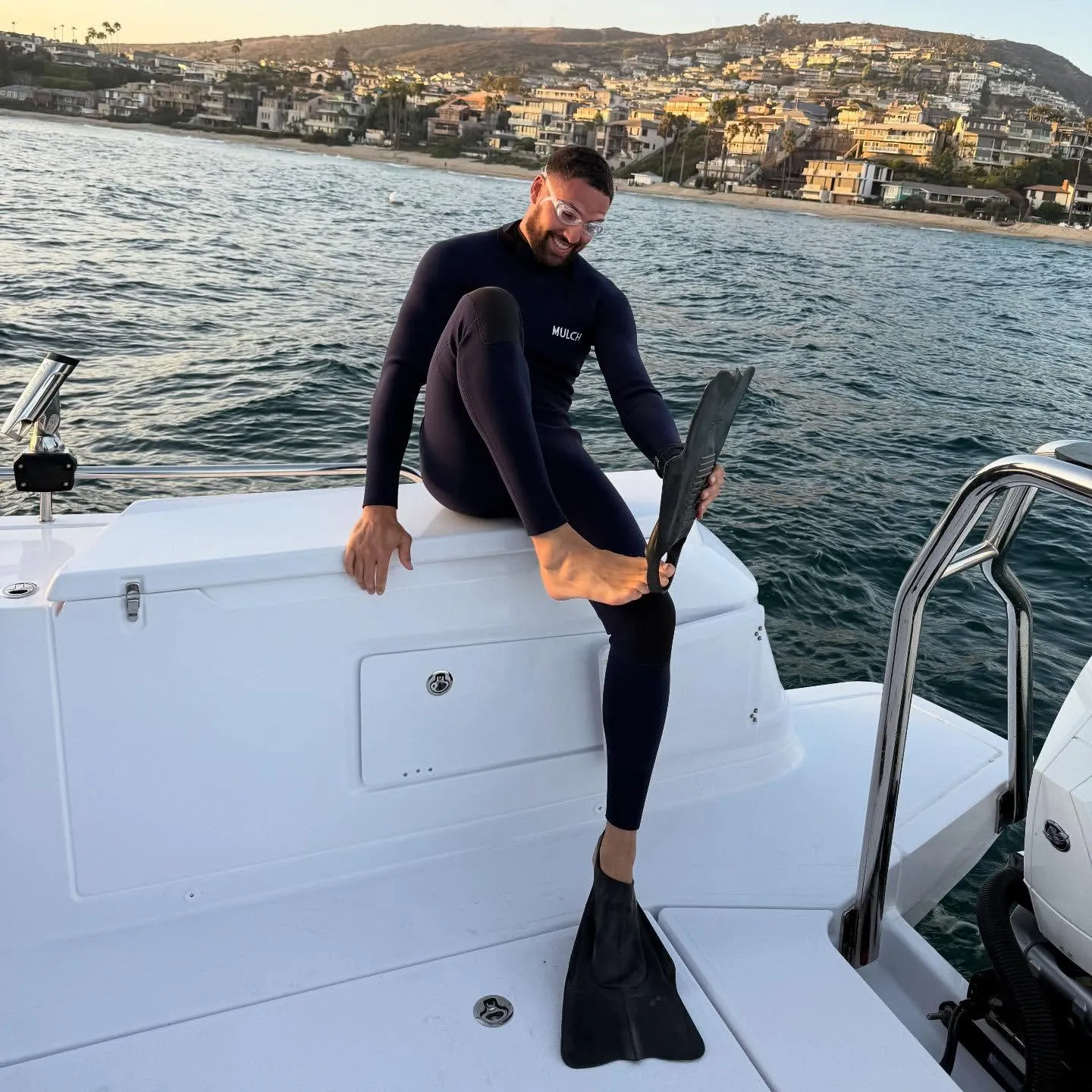 image_68be3313bc370 Celebrity Lifestyle and How They Enjoy Life: 5 Reasons to Choose a Private Yacht for a Romantic Getaway