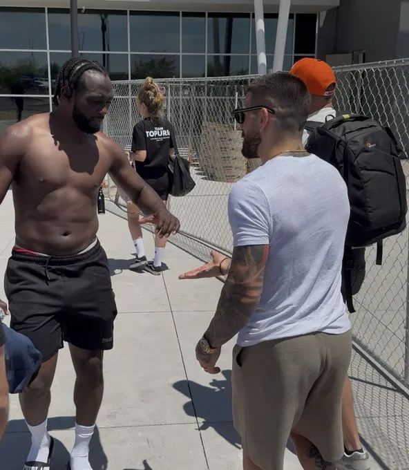 Many viewers overreacted when Topuria confidently beat the powerful boxer Crawford, and insiders have spoken out to explain.