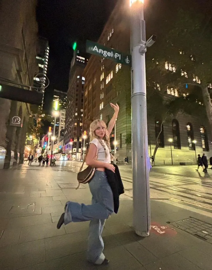 image_68be5333d9c0a Sabrina Carpenter Admits She's Loving Single Life and Focusing on Herself Post-Breakup