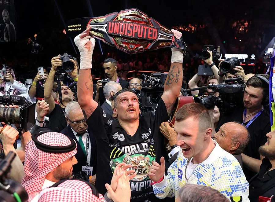 WBO demands Oleksandr Usyk's medical records as he lied about his injury to delay fight with Joseph Parker – Usyk's team finally responds