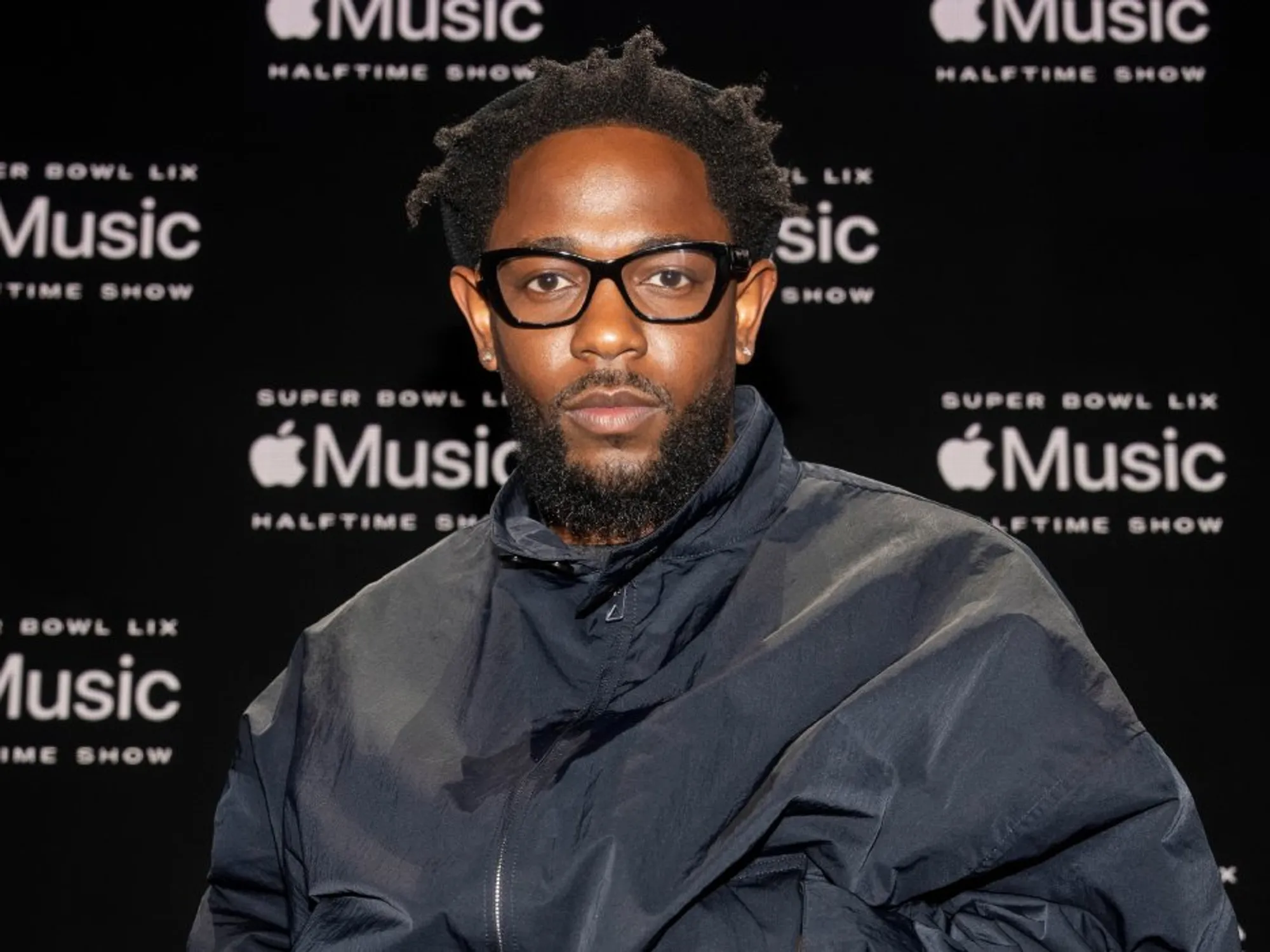 Kendrick Lamar breaks records amid Drake feud