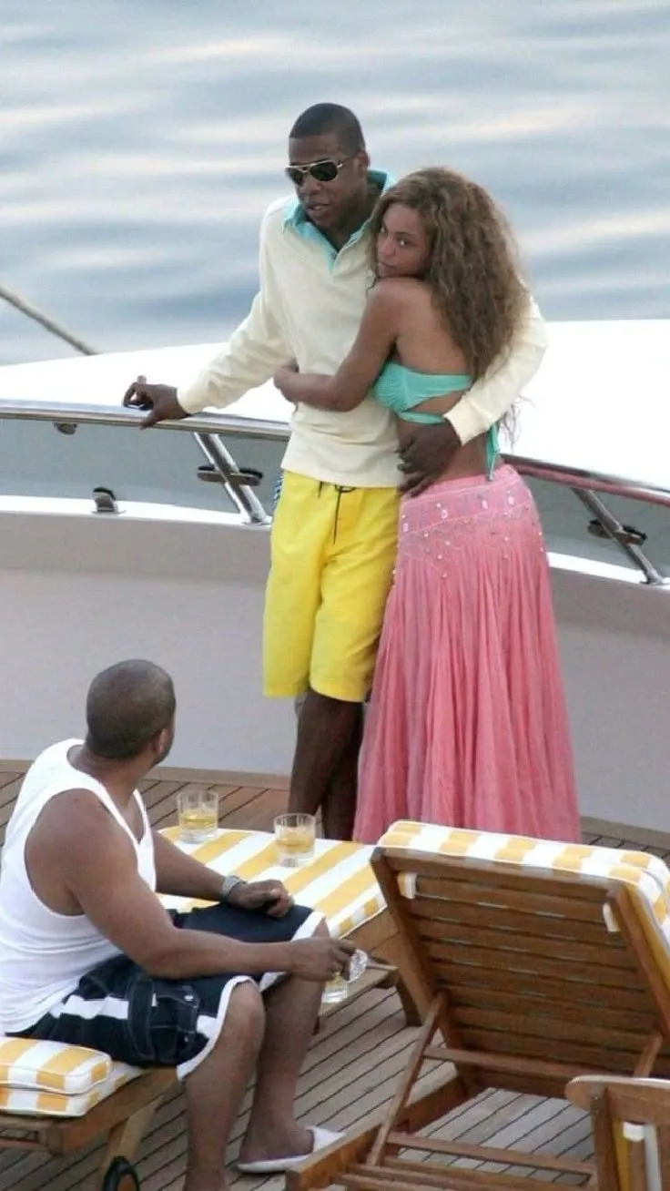 image_68be810e60786 Beyoncé and Jay-Z Set to Buy Extravagant Cotswolds Estate, Couple’s Net Worth in Billions