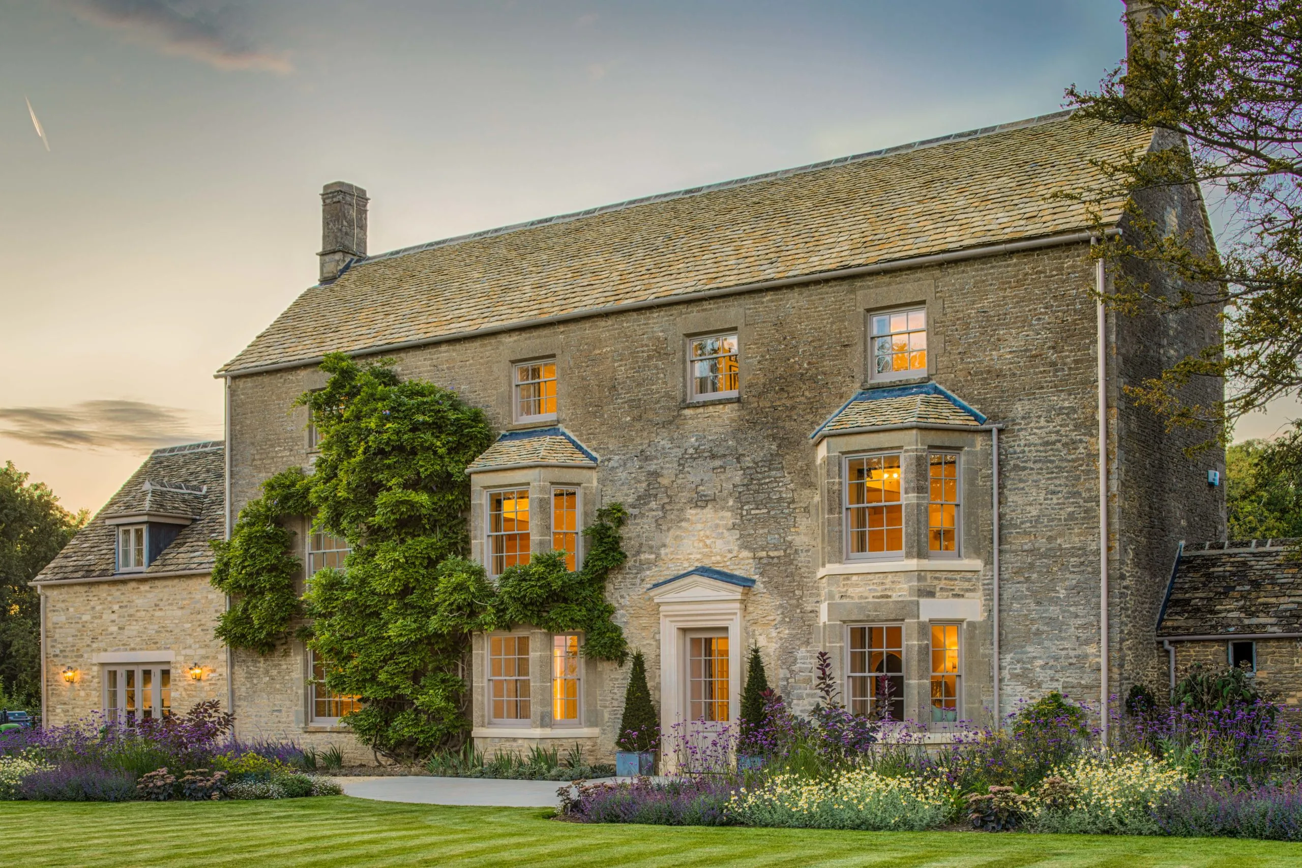 image_68be810e9f8af Beyoncé and Jay-Z Set to Buy Extravagant Cotswolds Estate, Couple’s Net Worth in Billions