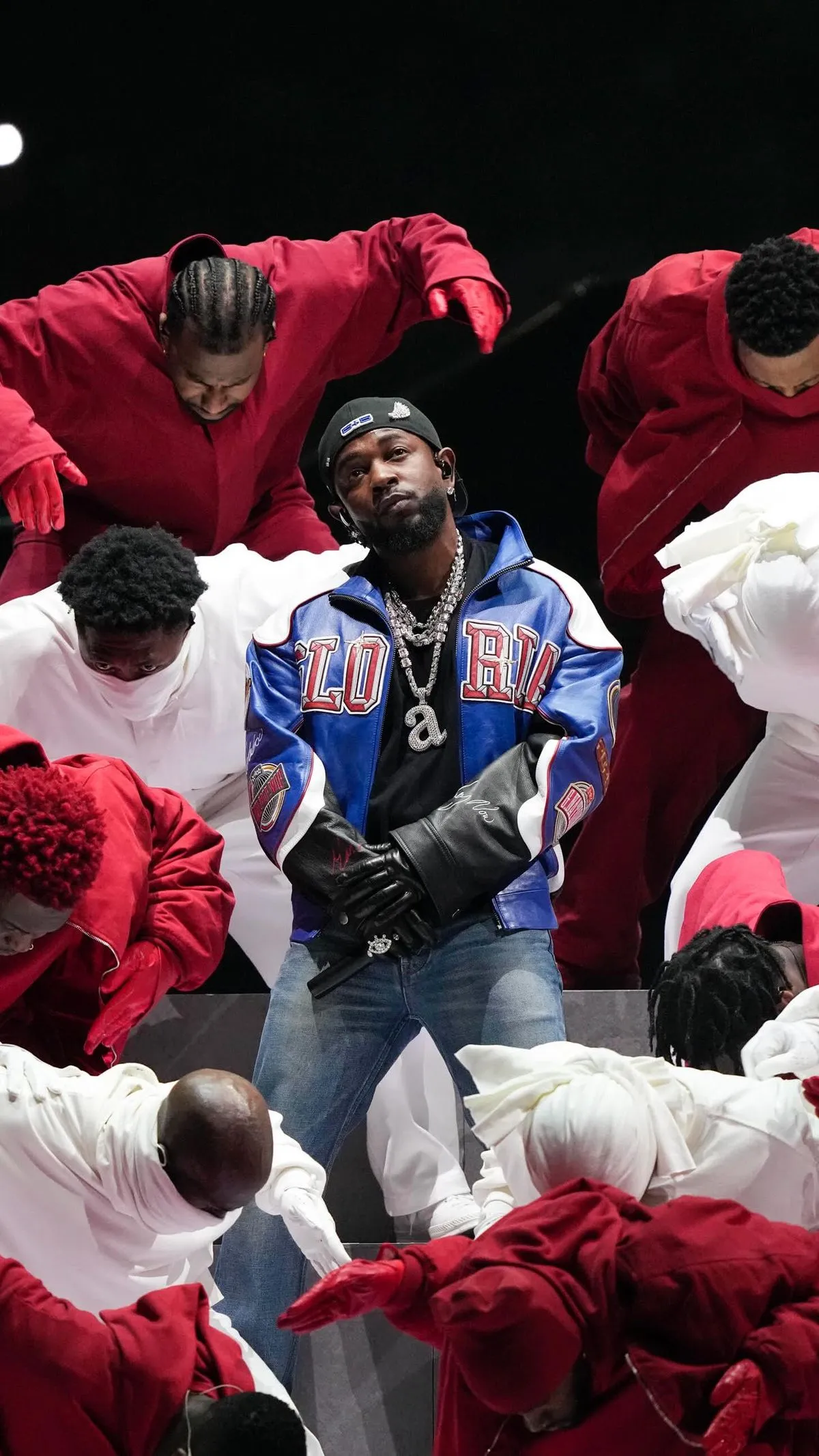 Kendrick Lamar and Tony Russell just took home the Emmy for ‘Outstanding Music Direction’ at Super Bowl LIX – fans were stunned to learn it’s his second Emmy!