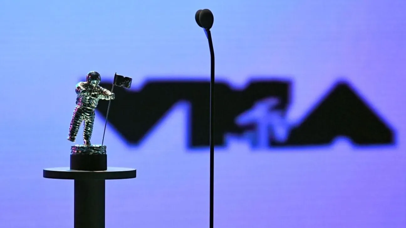 image_68bf84cbd2ab0 Justin and Hailey Bieber Miss 2025 VMAs Despite New Album Release