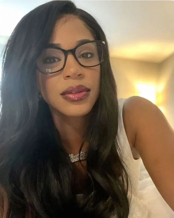 image_68bf8b88a8ae3 Bianca Belair Surprises Fans with a Chic New Hairstyle — But Nobody Recognizes Their Favorite WWE Star Right Away!