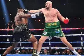 From Recruitment Office to Boxing Throne: The Journey of the 30-Year-Old Fighter Aiming to Replace Joshua and Fury