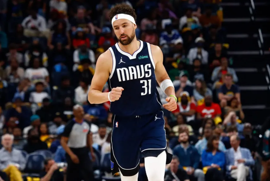 Celtics Legend Drops Bombshell: Rajon Rondo More Deserving of Hall of Fame Than Klay Thompson