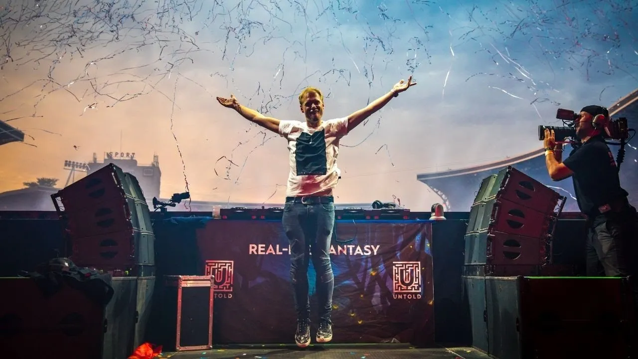 Armin van Buuren to Play a 5-Hour Nonstop Set – 25 Years of Trance Will Set Rotterdam on Fire This February 2026!