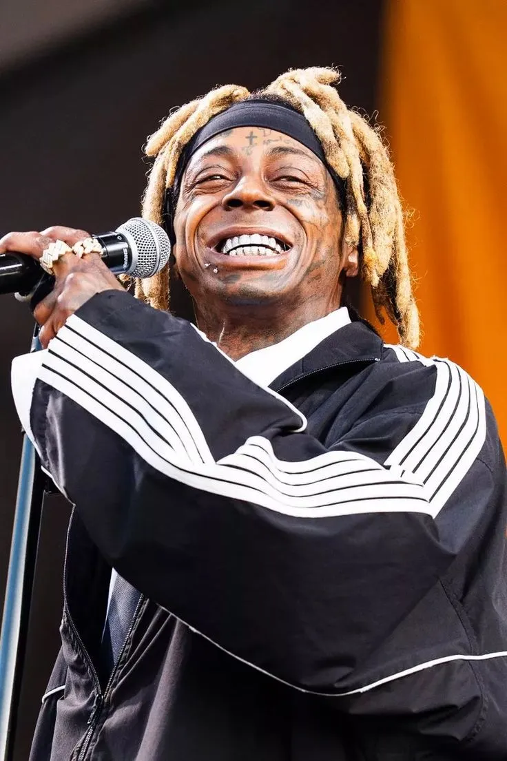 image_68bfc022a2d13 From Rap Legend to a Frail Man Behind the Scenes — Is Lil Wayne Living in the Spotlight or Fighting His Limits Every Single Day?