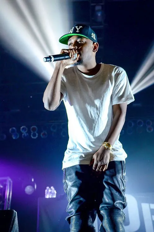 image_68bfc4d4e8bd8 “Overly Dedicated” – Kendrick Lamar’s first mixtape was widely praised, but behind it lies a twist that shocked the entire rap community!