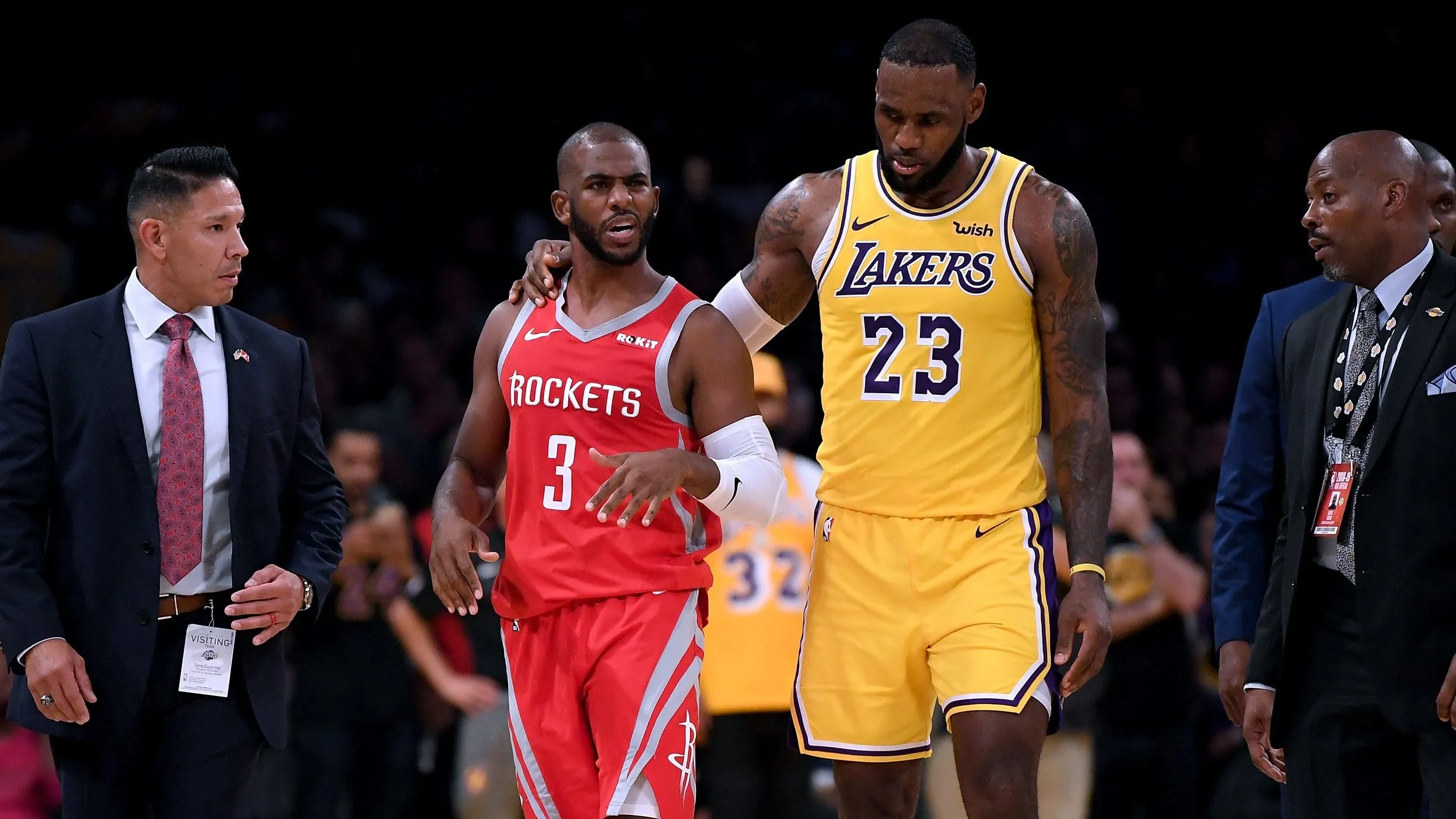 image_68bfca4a86f58 LeBron James and Chris Paul were inducted into the Hall of Fame with the 2008 Redeem Team, while their former teammates are still active on the court!